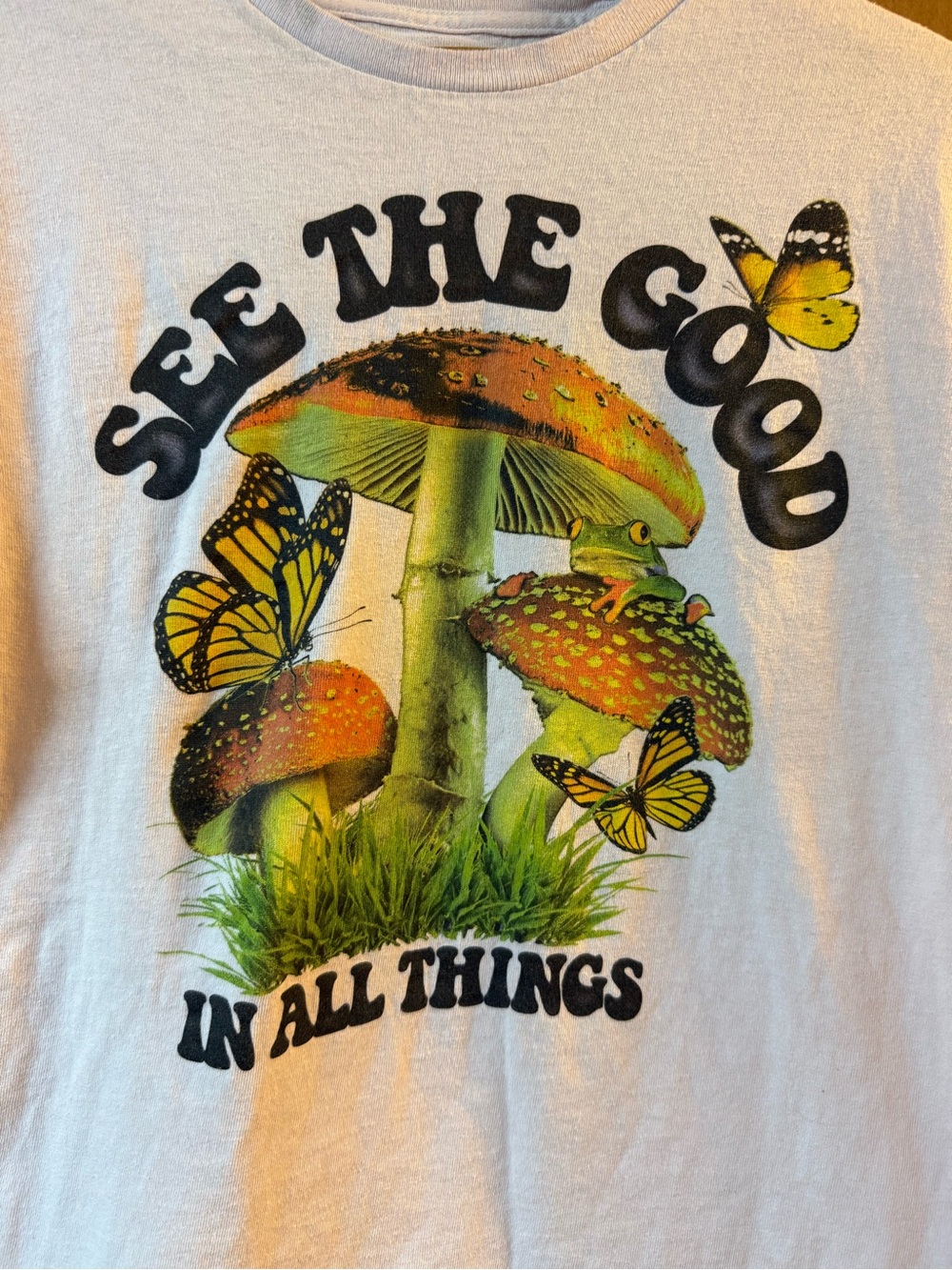 See The Good Mushroom & Butterfly Pet Reptile Tee White Size Medium DOM - Picture 2 of 4